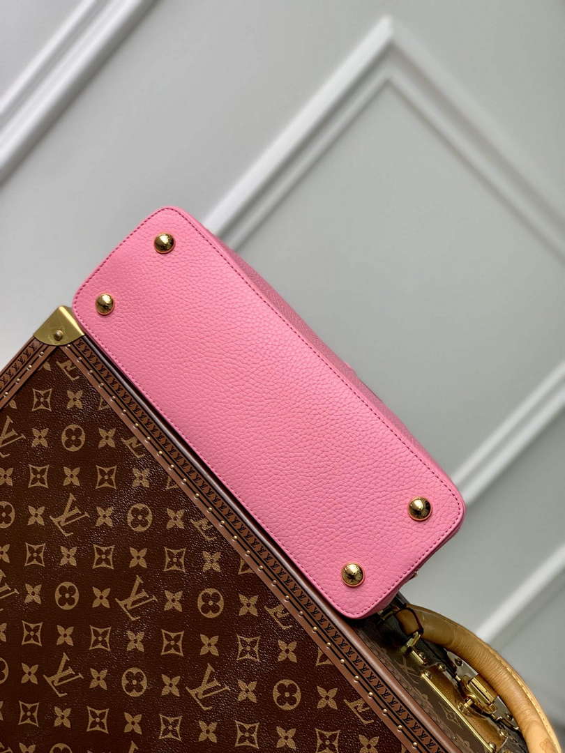 LV M22375 Louis Vuitton Capucines MM Handbag Pink - Default Title - View 4