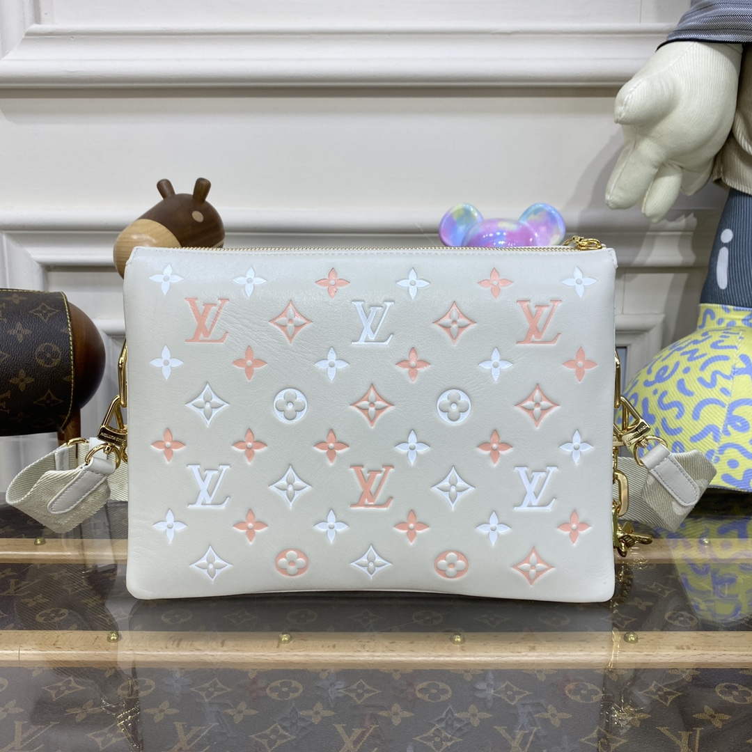 LV M22398 Louis Vuitton Coussin PM Handbag Cr¨¨me Beige