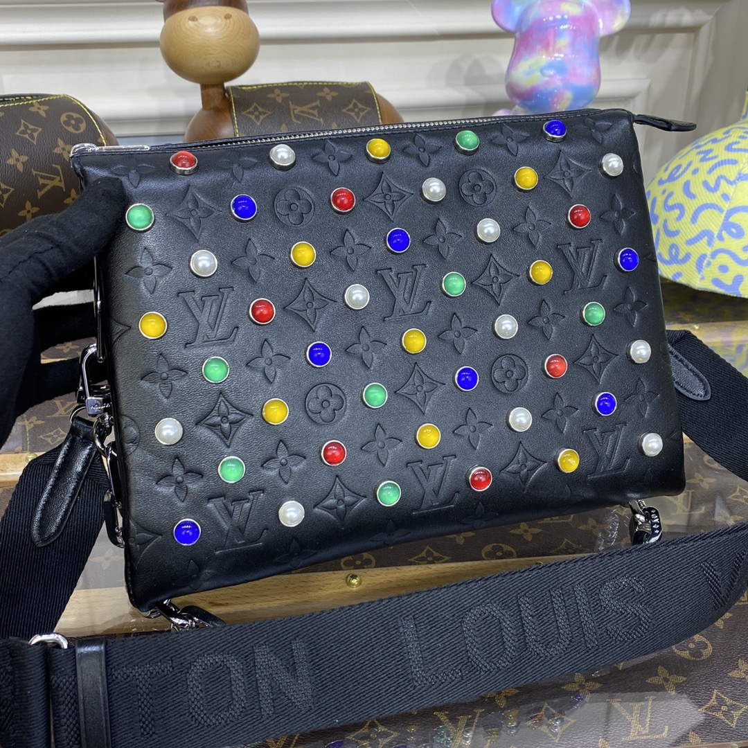 LV M22429 Louis Vuitton Coussin PM Bag black diamond - Default Title - View 5