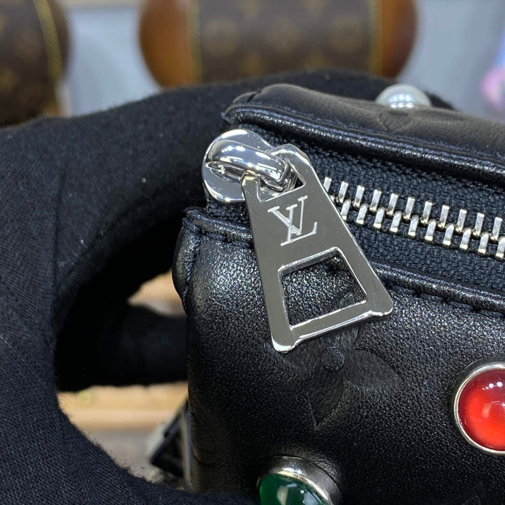 LV M22429 Louis Vuitton Coussin PM Bag black diamond