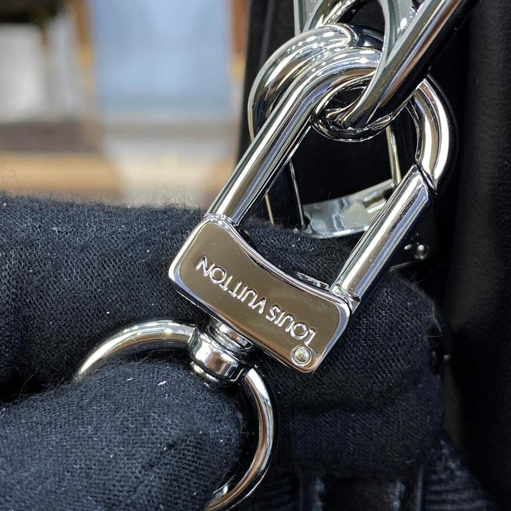 LV M22429 Louis Vuitton Coussin PM Bag black diamond