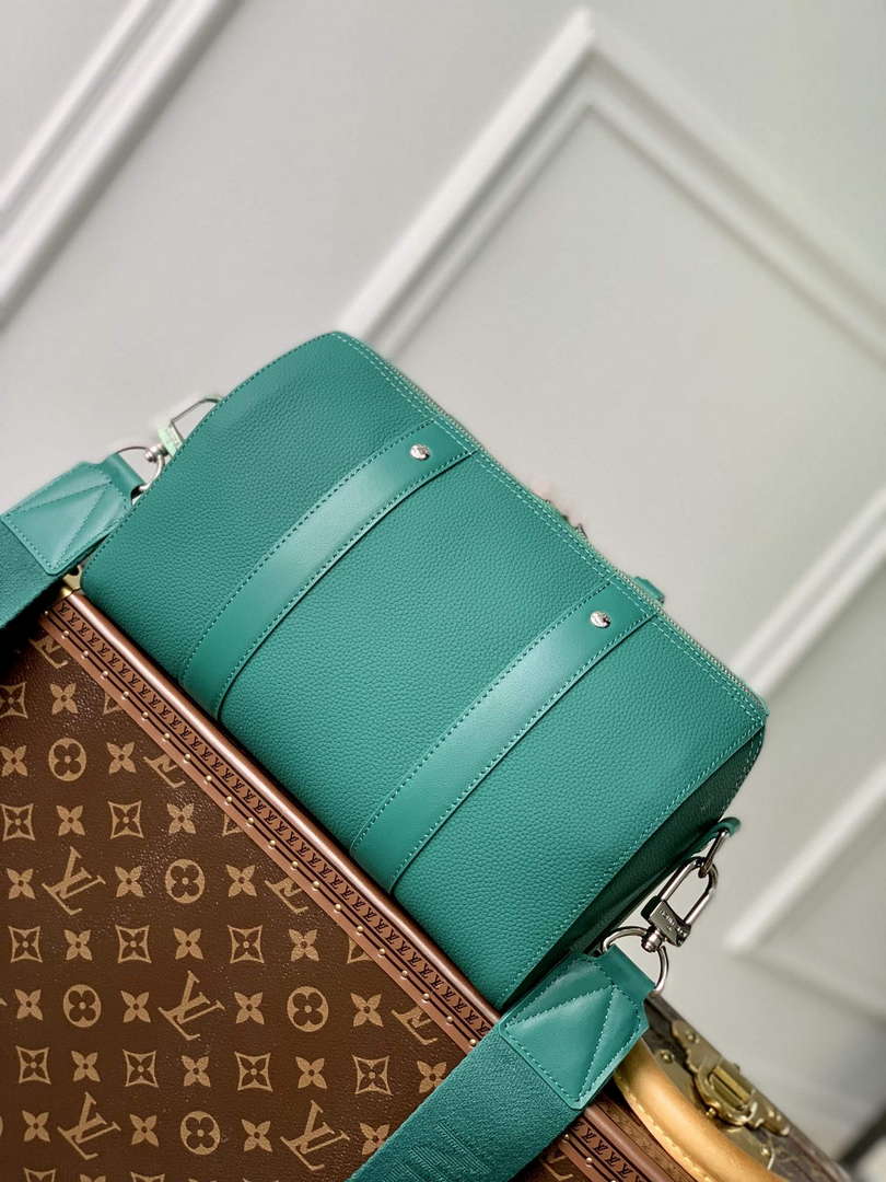 LV M22486 Louis Vuitton City Keepall Travel Bag Green - Default Title - View 3