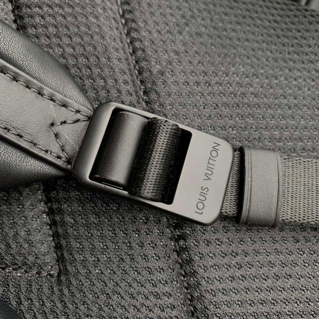 LV M22488 Louis Vuitton Comet Backpack Bag Black Borealis