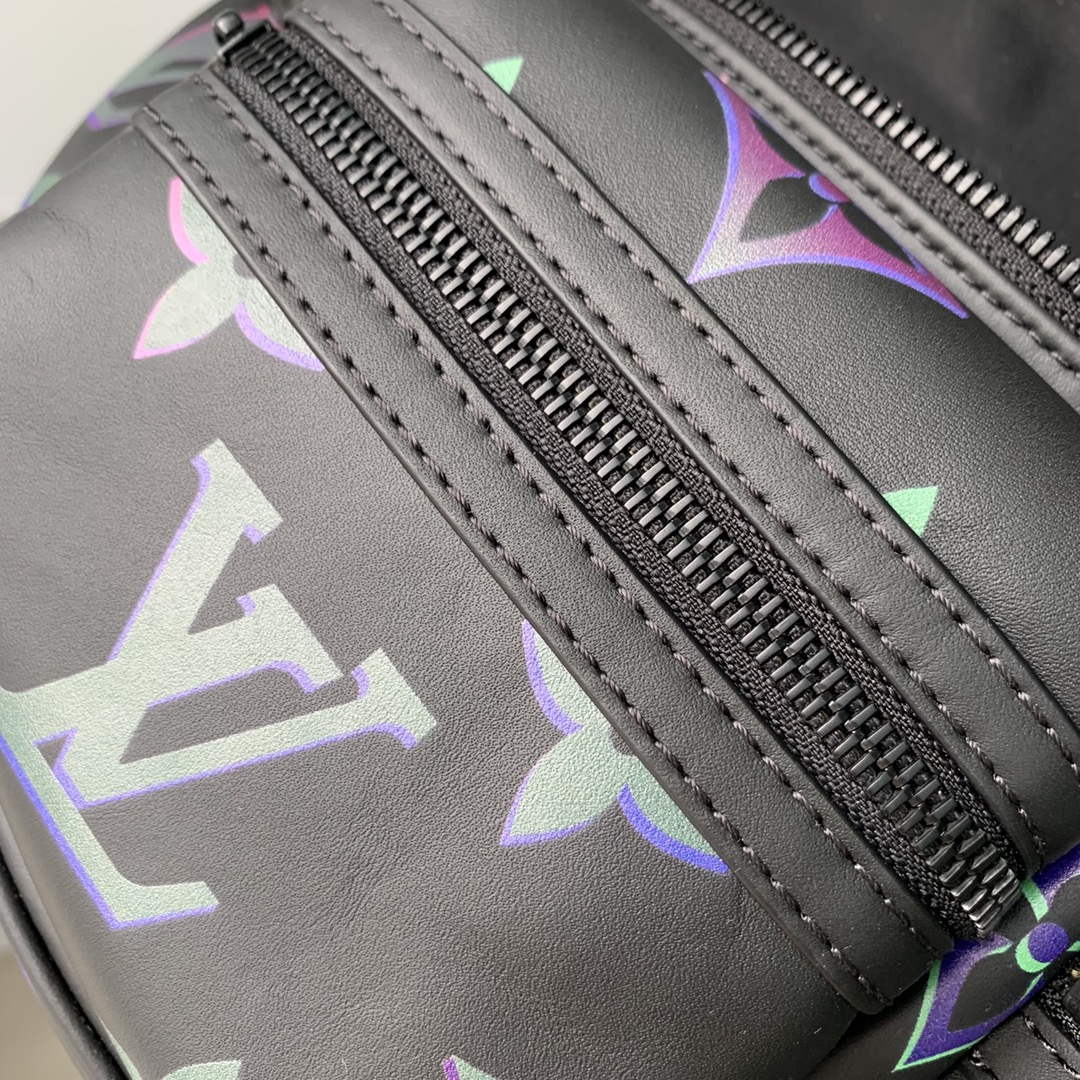 LV M22494 Louis Vuitton Comet Bumbag Black Borealis - Default Title - View 9