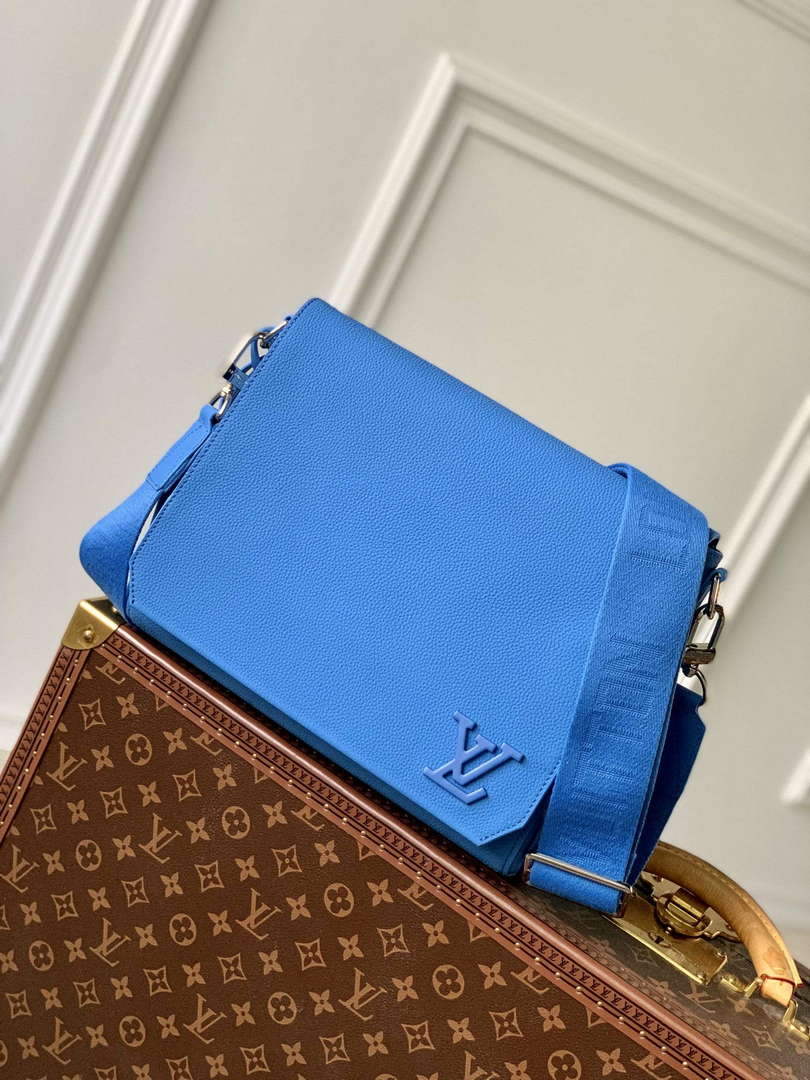 LV M22505 Louis Vuitton Takeoff Messenger Bag Blue - Default Title - View 1