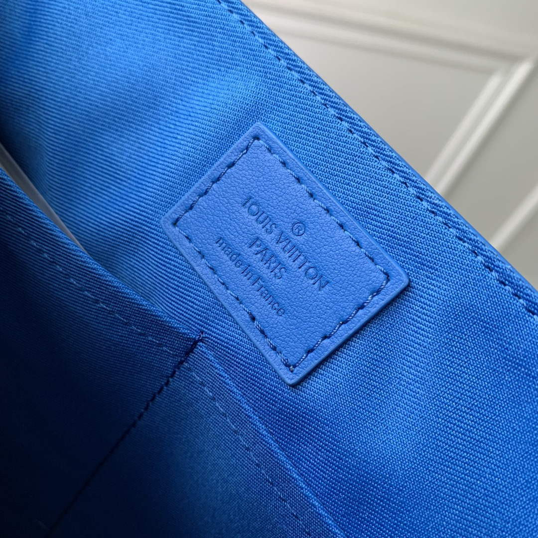 LV M22505 Louis Vuitton Takeoff Messenger Bag Blue - Default Title - View 9