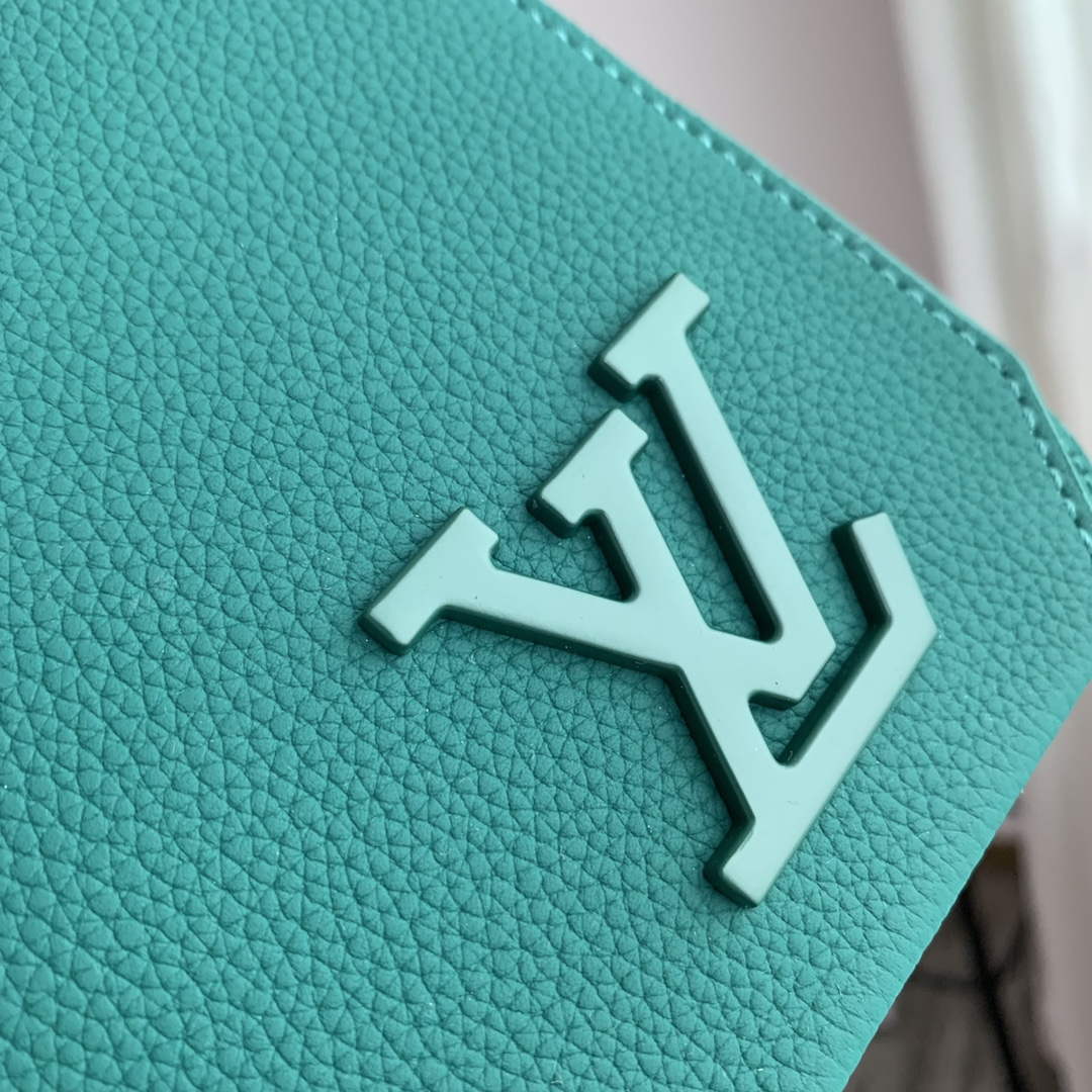 LV M22505 Louis Vuitton Takeoff Messenger Bag Green - Default Title - View 5