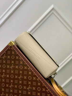 LV M22505 Louis Vuitton Takeoff Messenger Bag Sage - Default Title - View 3