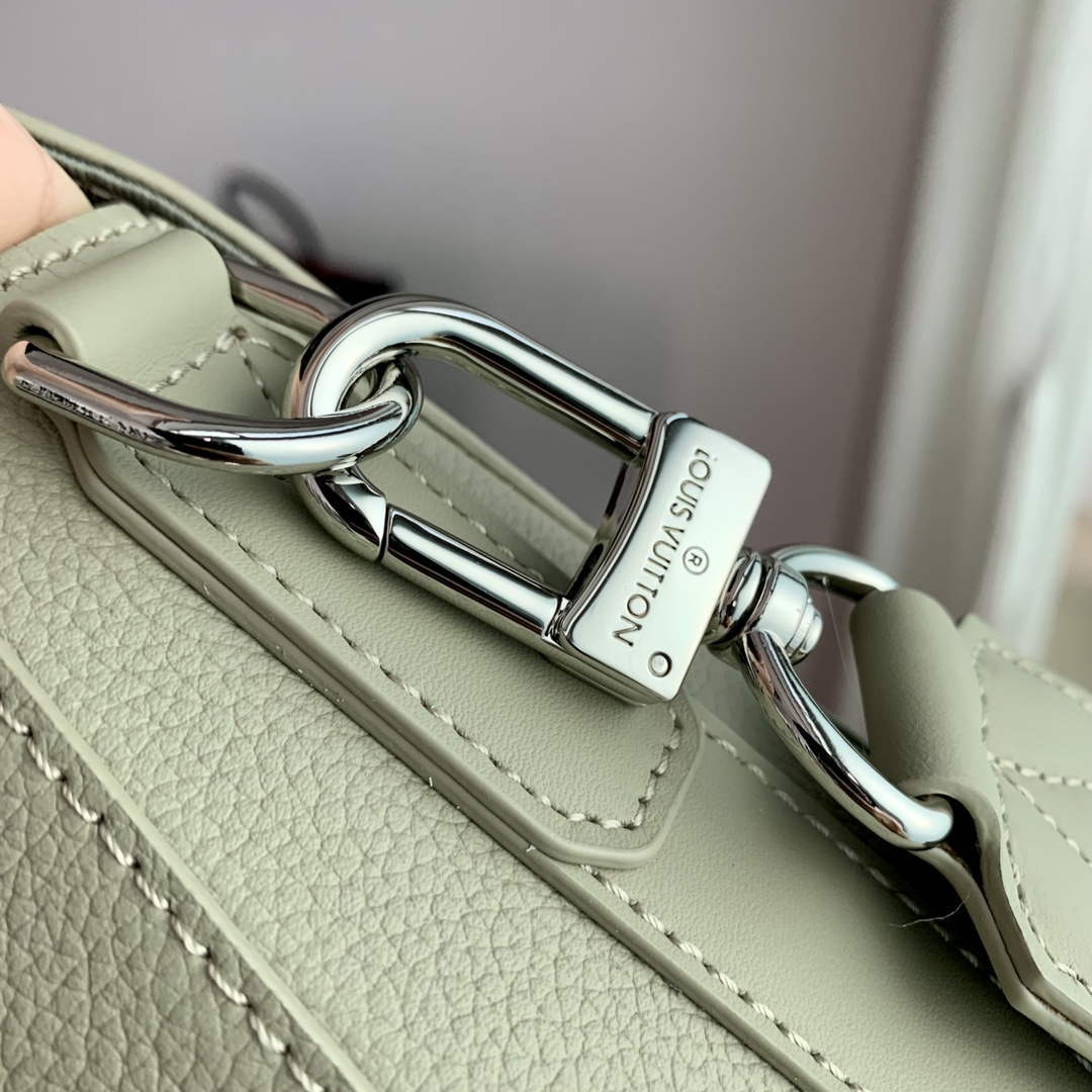 LV M22505 Louis Vuitton Takeoff Messenger Bag Sage - Default Title - View 4