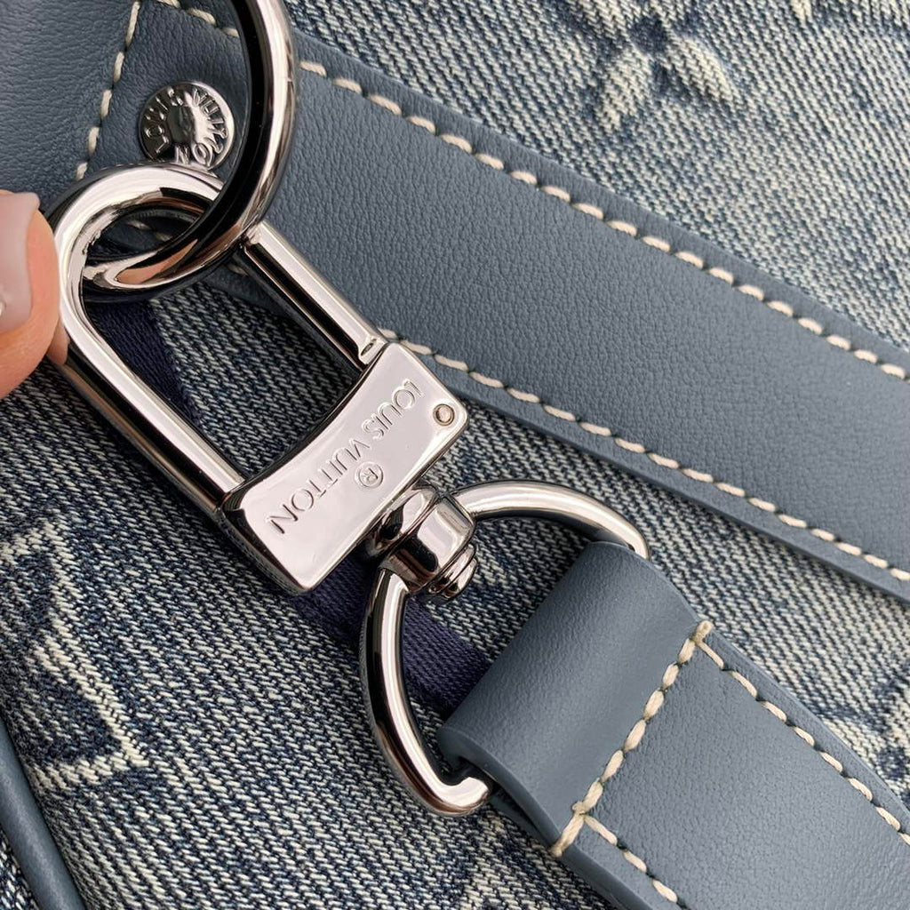 LV M22532 Louis Vuitton Keepall Bandouliere 50 Bag