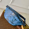 LV M22576 Louis Vuitton Discovery Bumbag Abyss Blue - Default Title - View 1