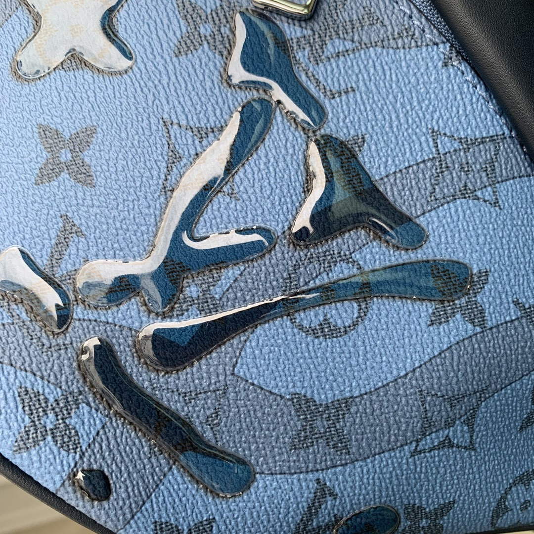 LV M22576 Louis Vuitton Discovery Bumbag Abyss Blue - Default Title - View 7