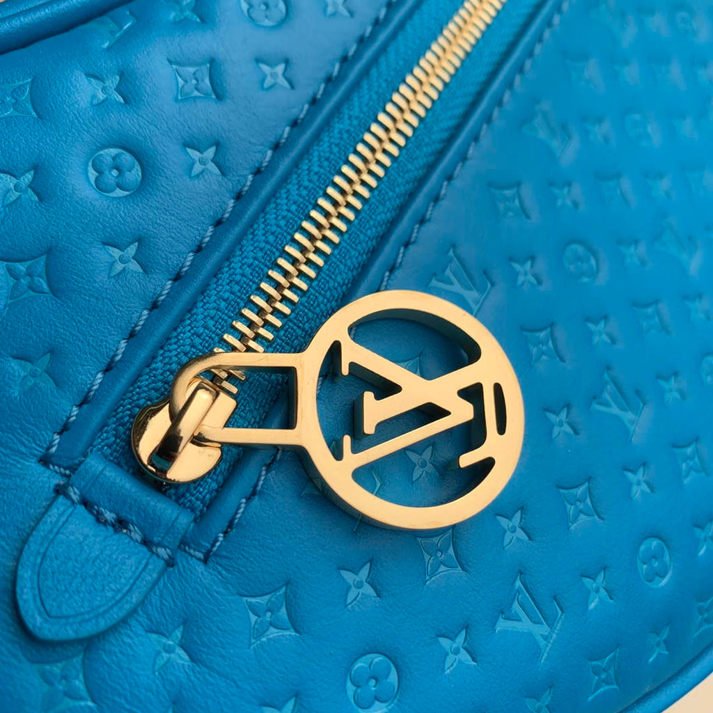 LV M22593 Louis Vuitton Loop Baguette Handbag Blue