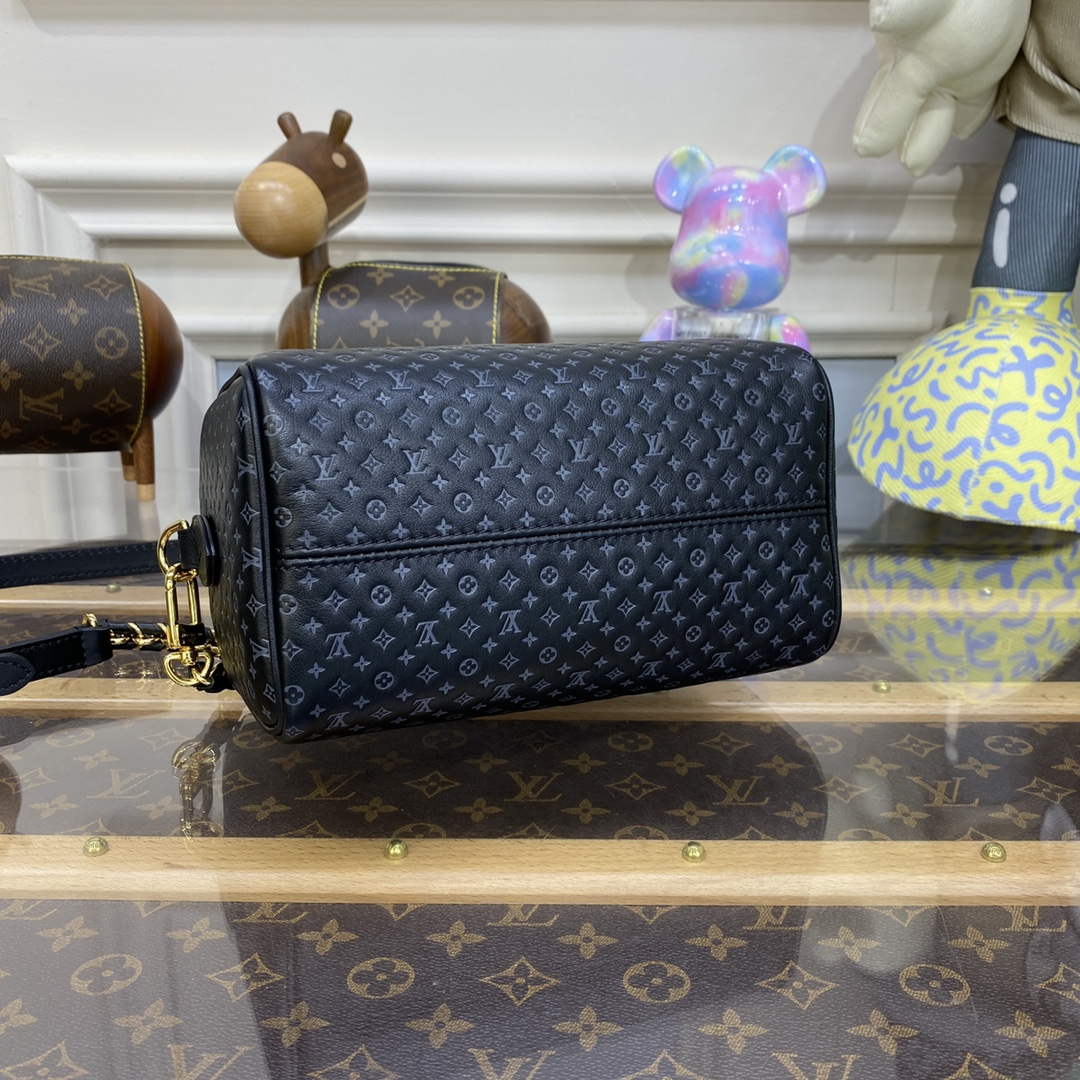 LV M22595 Louis Vuitton Speedy Bandouliere 20 Handbag Black