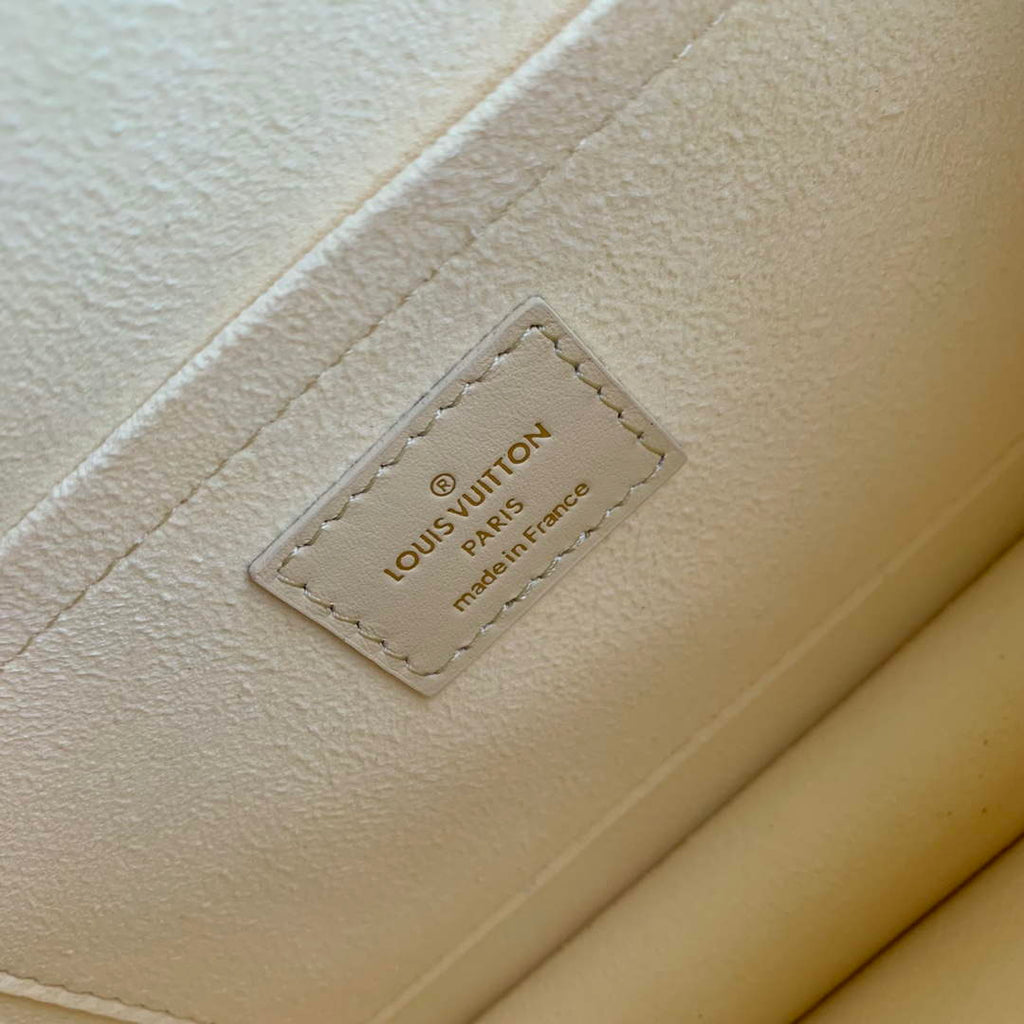 LV M22597 Louis Vuitton Dauphine Mini Bag Yellow