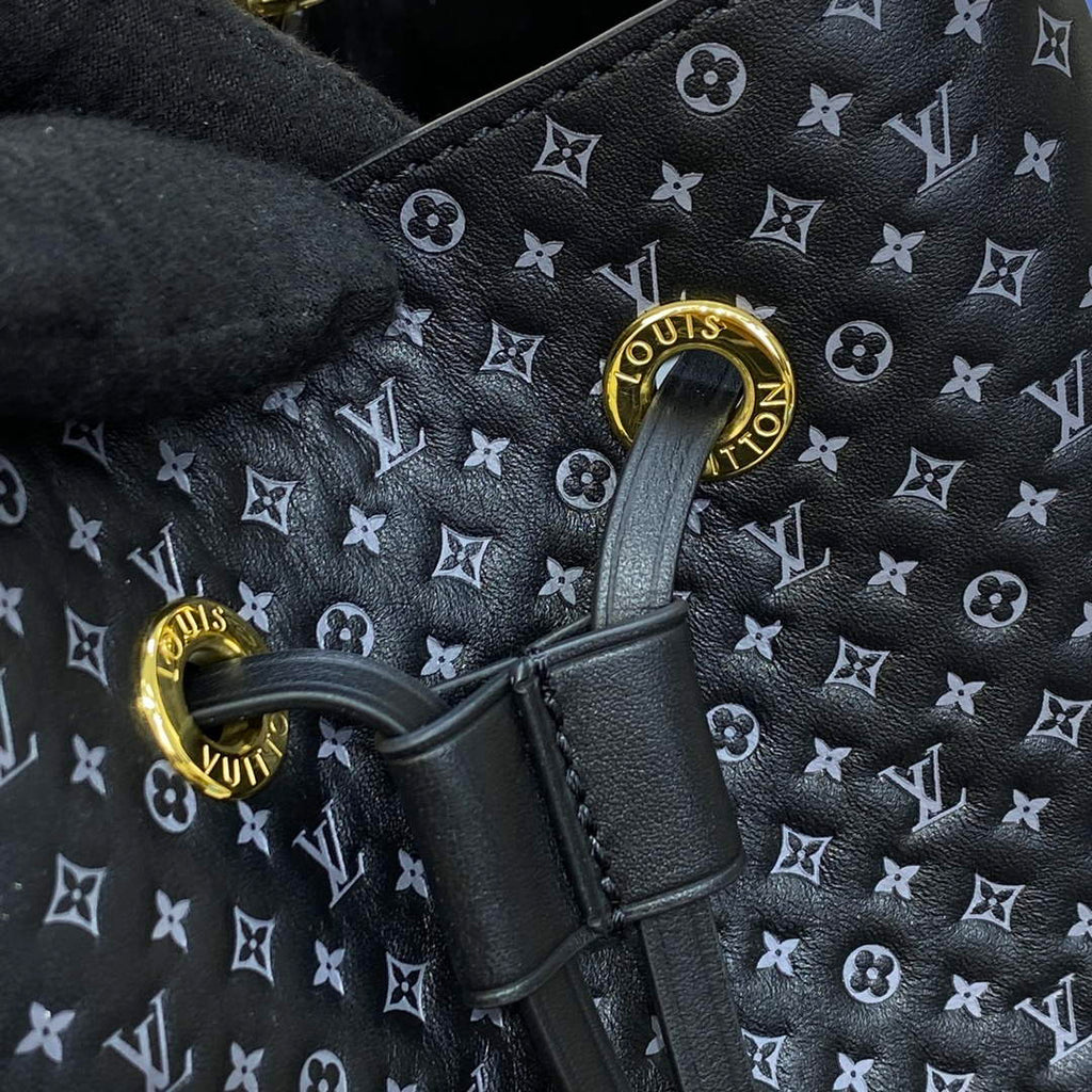 LV M22598 Louis Vuitton N¨¦ono¨¦ BB Bucket Bag Black
