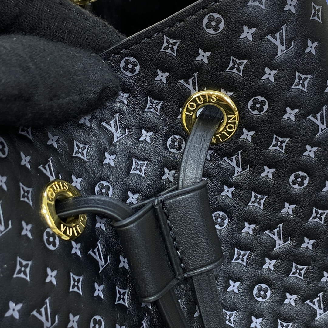 LV M22598 Louis Vuitton N¨¦ono¨¦ BB Bucket Bag Black - Default Title - View 5