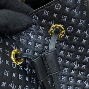 LV M22598 Louis Vuitton N¨¦ono¨¦ BB Bucket Bag Black - Default Title - View 5