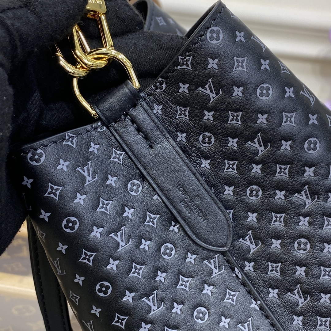 LV M22598 Louis Vuitton N¨¦ono¨¦ BB Bucket Bag Black