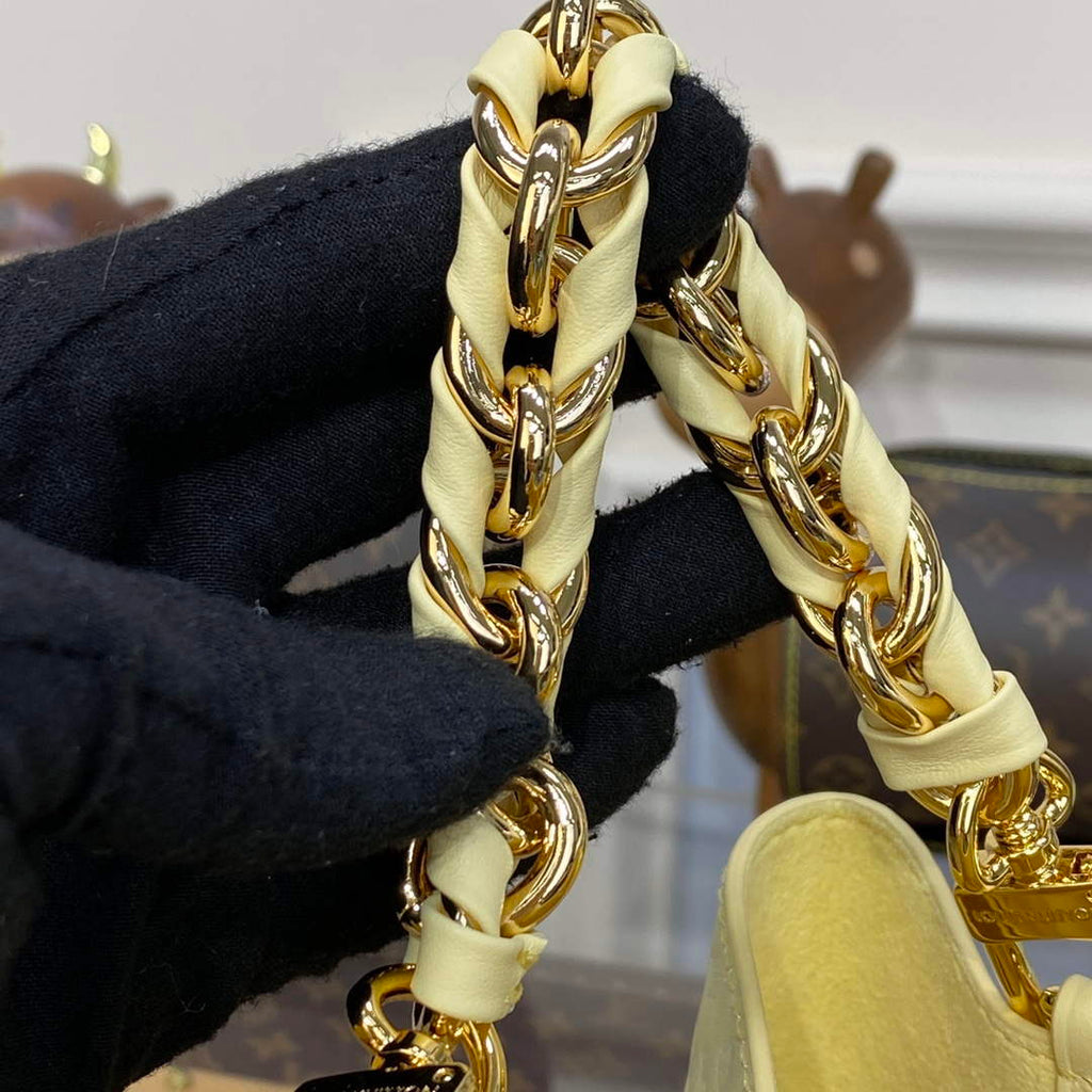 LV M22599 Louis Vuitton N¨¦ono¨¦ BB Bucket Bag Yellow