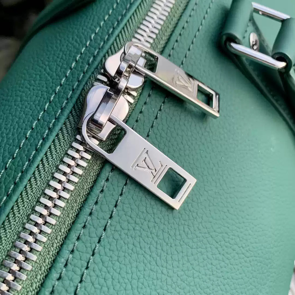 LV M22609 Louis Vuitton Keepall Bandouliere 50 LV Aerogram Bag Green