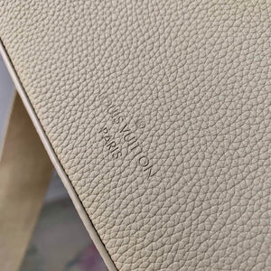 LV M22611 Louis Vuitton Fastline Messenger Gray - Default Title - View 4