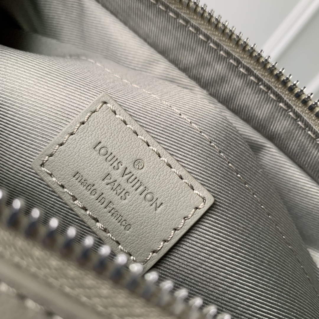 LV M22611 Louis Vuitton Fastline Messenger Gray - Default Title - View 8