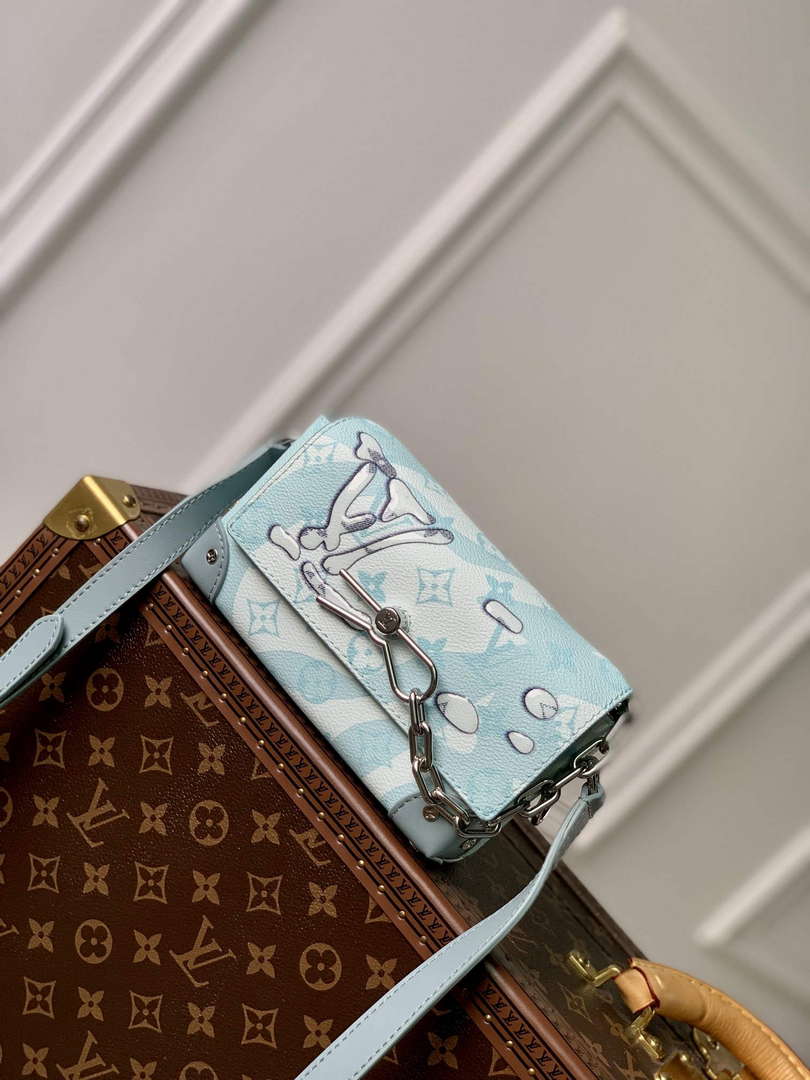 LV M22637 Louis Vuitton Steamer Wearable Wallet Crystal Blue - Default Title - View 2