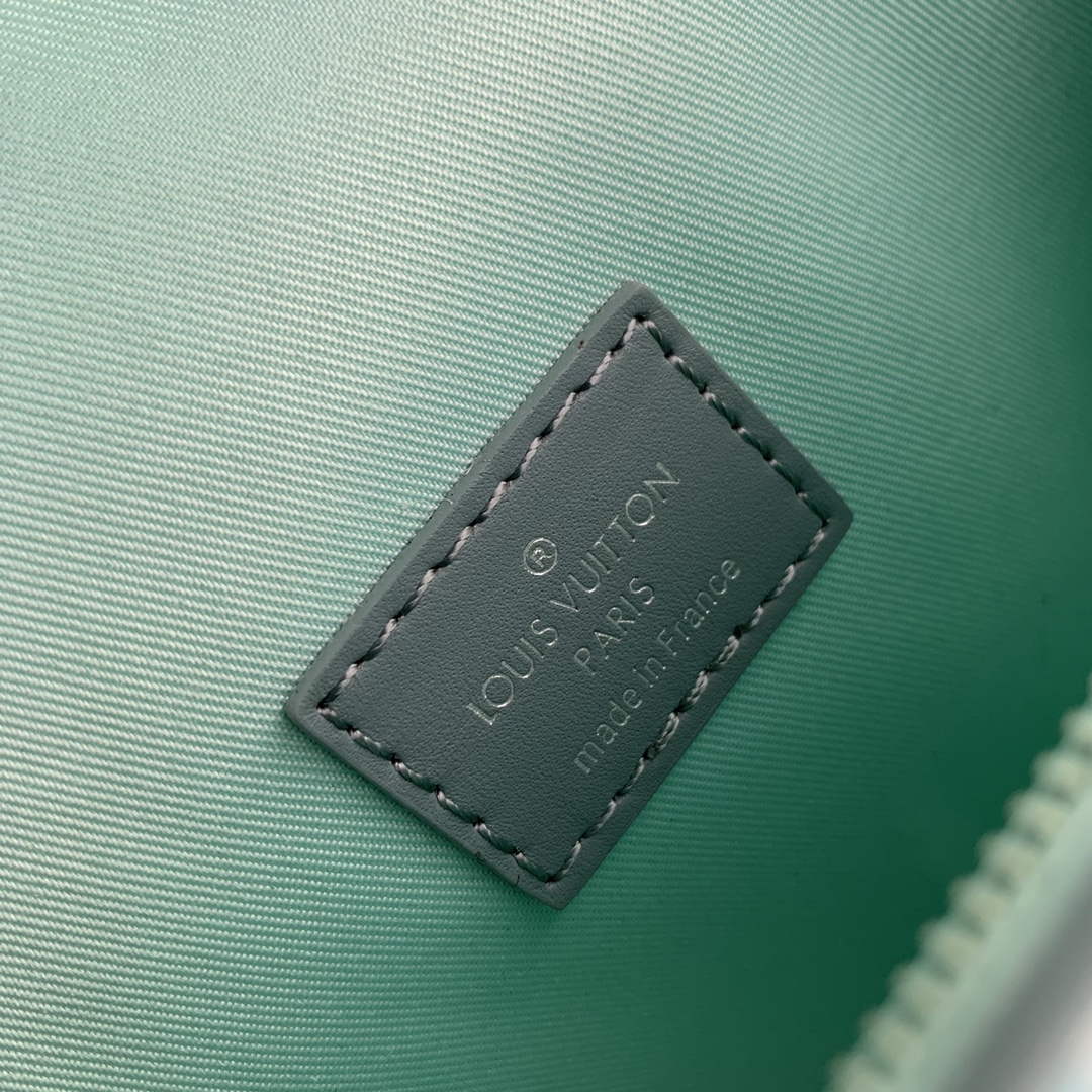 LV M22637 Louis Vuitton Steamer Wearable Wallet Crystal Blue - Default Title - View 8
