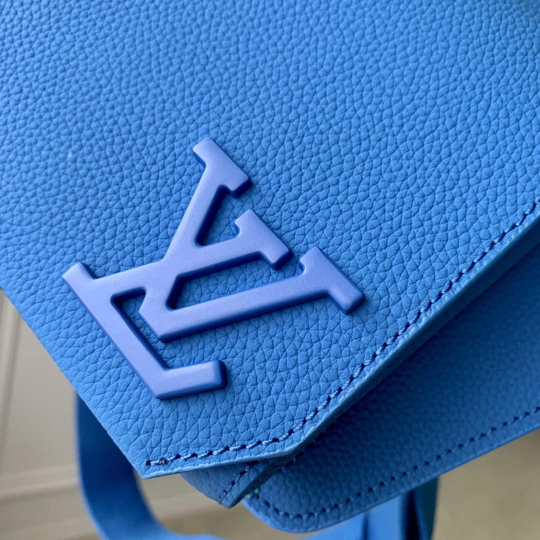LV M22665 Louis Vuitton Takeoff Slingbag Bright Blue - Default Title - View 6
