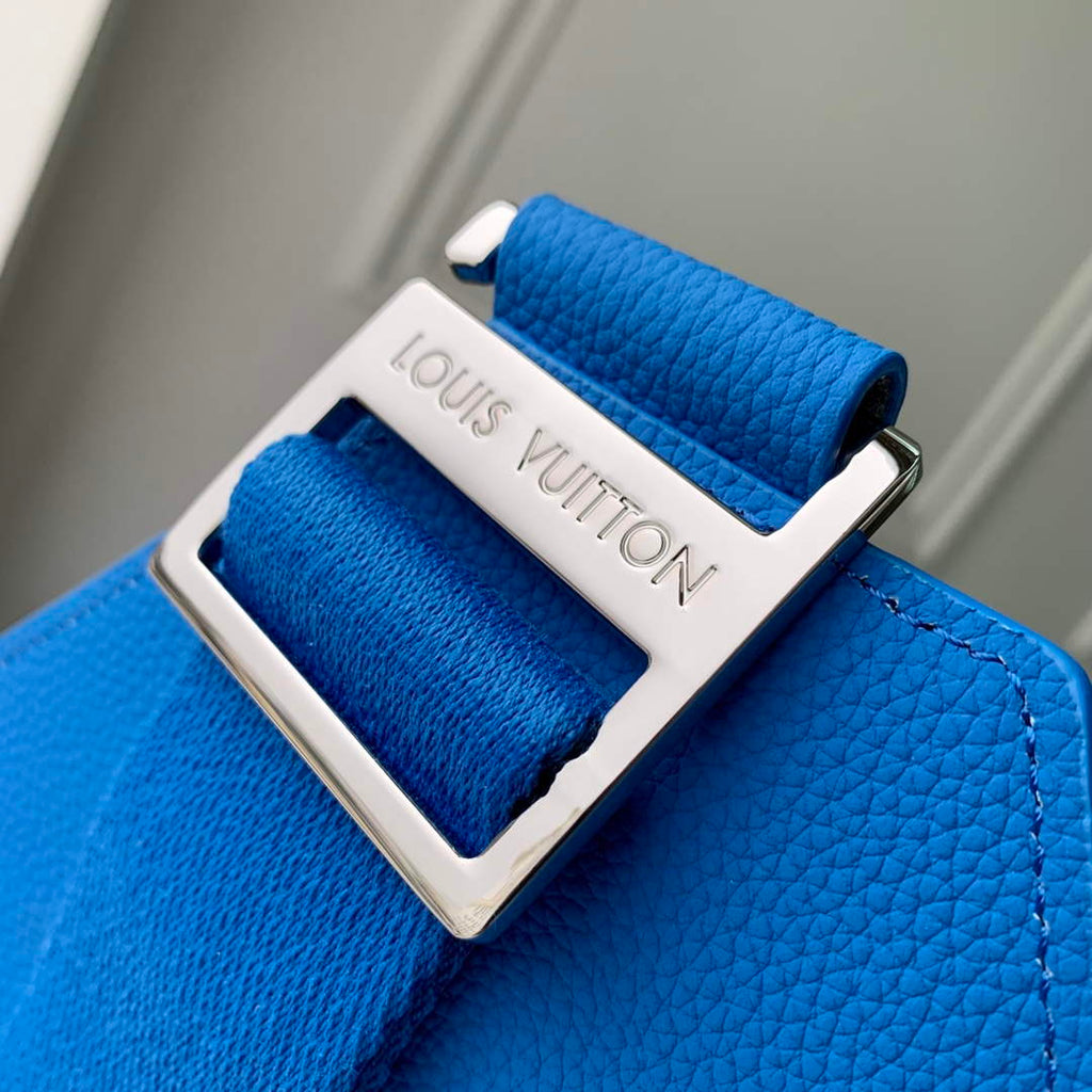 LV M22665 Louis Vuitton Takeoff Slingbag Bright Blue