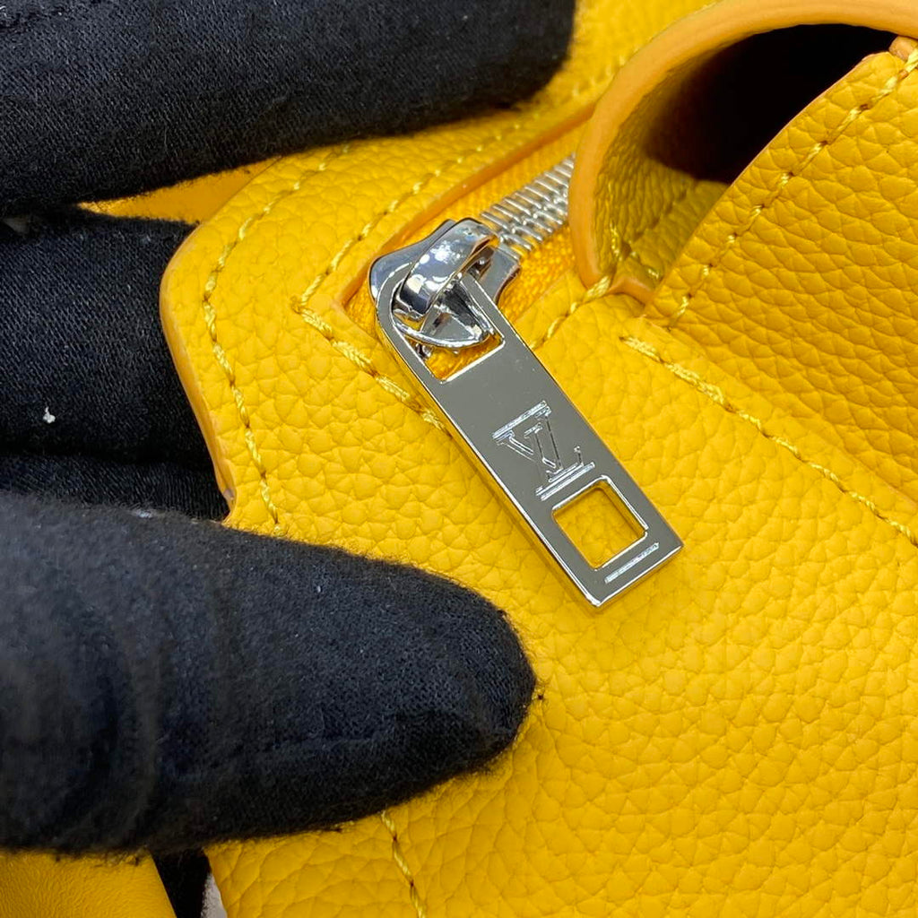 LV M22665 Louis Vuitton Takeoff Slingbag Yellow