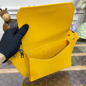 LV M22665 Louis Vuitton Takeoff Slingbag Yellow - Default Title - View 9