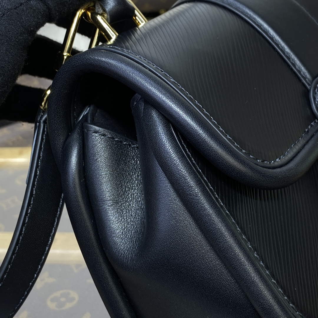 LV M22724 Louis Vuitton Hide and Seek Bag Black - Default Title - View 6