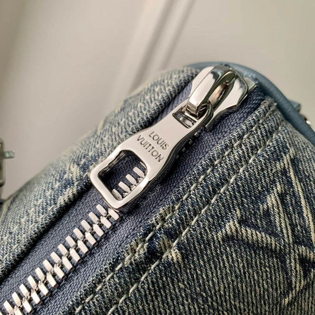 LV M22762 Louis Vuitton Keepall Bandouliere 25 Bag