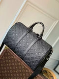 LV M22765 Louis Vuitton Keepall Bandouliere 35 Monogram Taurillon Black