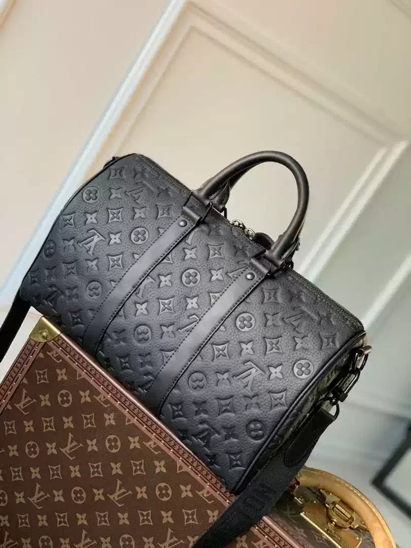 LV M22765 Louis Vuitton Keepall Bandouliere 35 Monogram Taurillon Black - Default Title - View 1