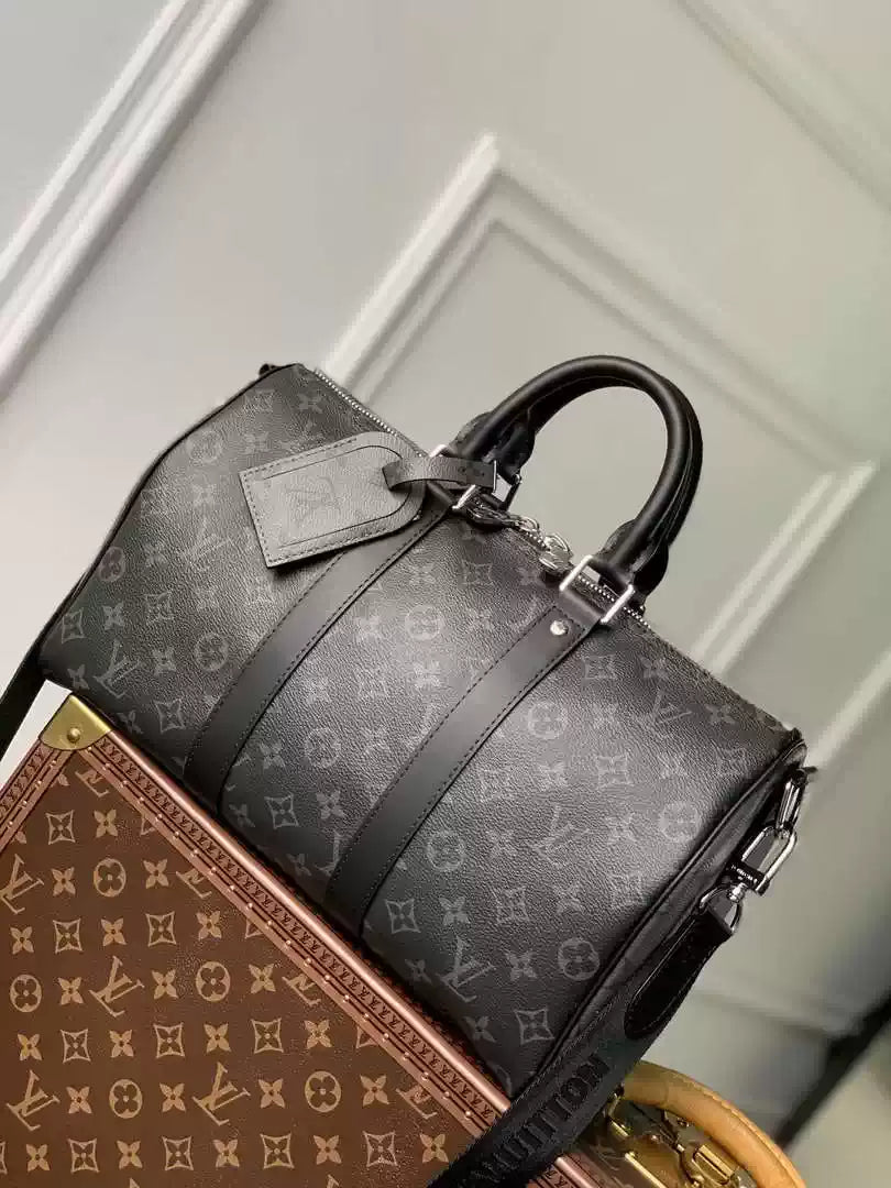 LV M22765 Louis Vuitton Keepall Bandouliere 35 Monogram Taurillon Black