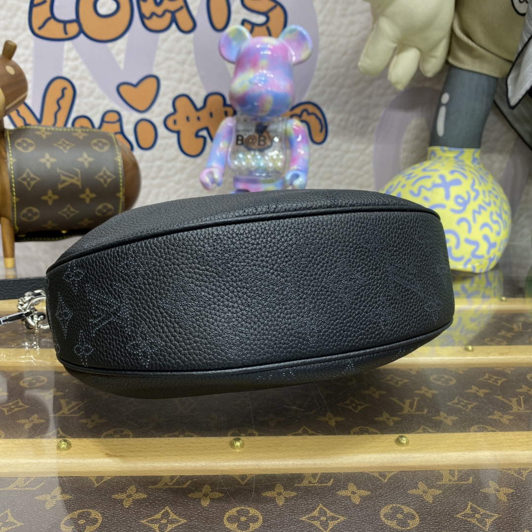 LV M22819 Louis Vuitton Baia PM Bag Black - Default Title - View 4