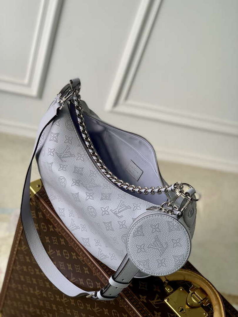LV M22822 Louis Vuitton Baia MM Bag Mahina Light Lilac - Default Title - View 5