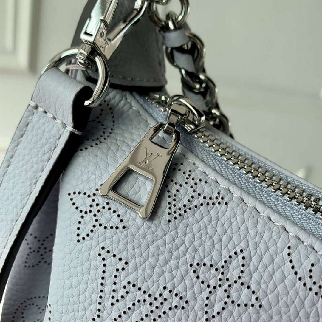 LV M22822 Louis Vuitton Baia MM Bag Mahina Light Lilac