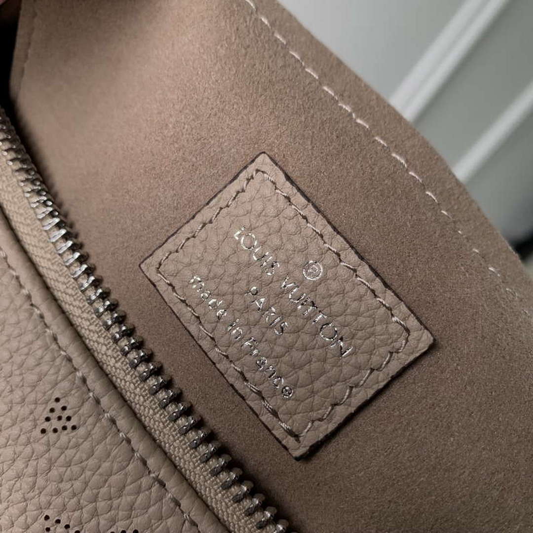LV M22823 Louis Vuitton Baia MM Bag Mahina Galet Grey