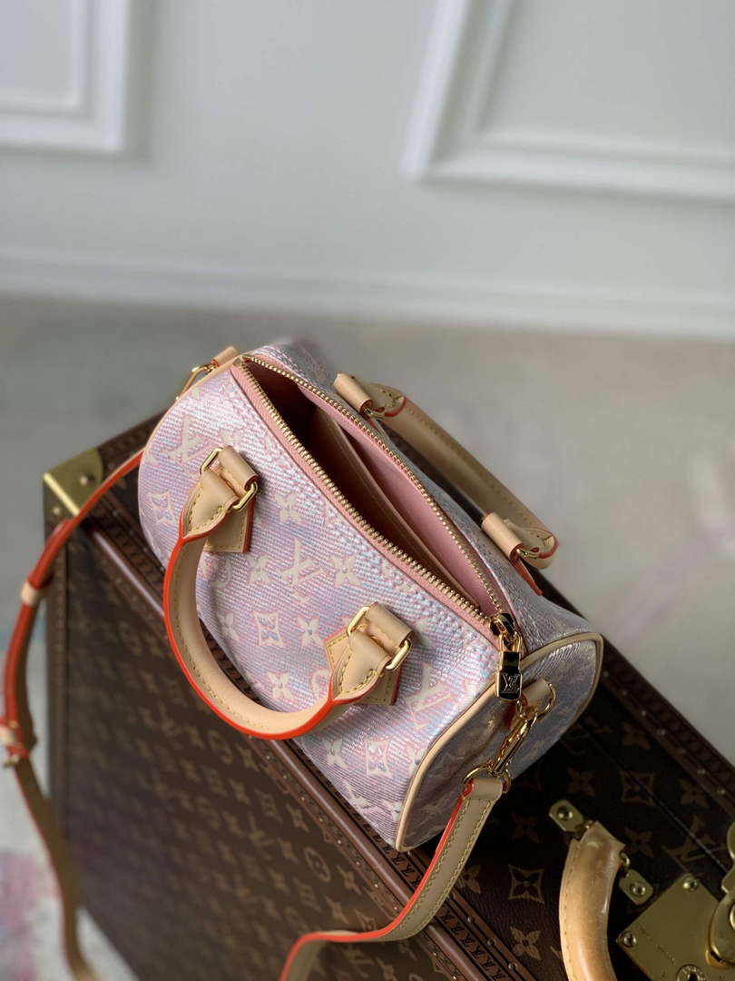 LV M22849 Louis Vuitton Speedy Bandouliere 20 Handbag Pink