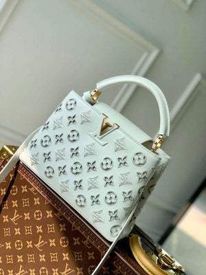LV M22863 Louis Vuitton Capucines BB Handbag White - Default Title - View 1