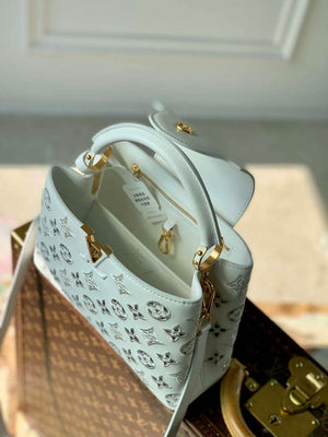 LV M22863 Louis Vuitton Capucines BB Handbag White - Default Title - View 5
