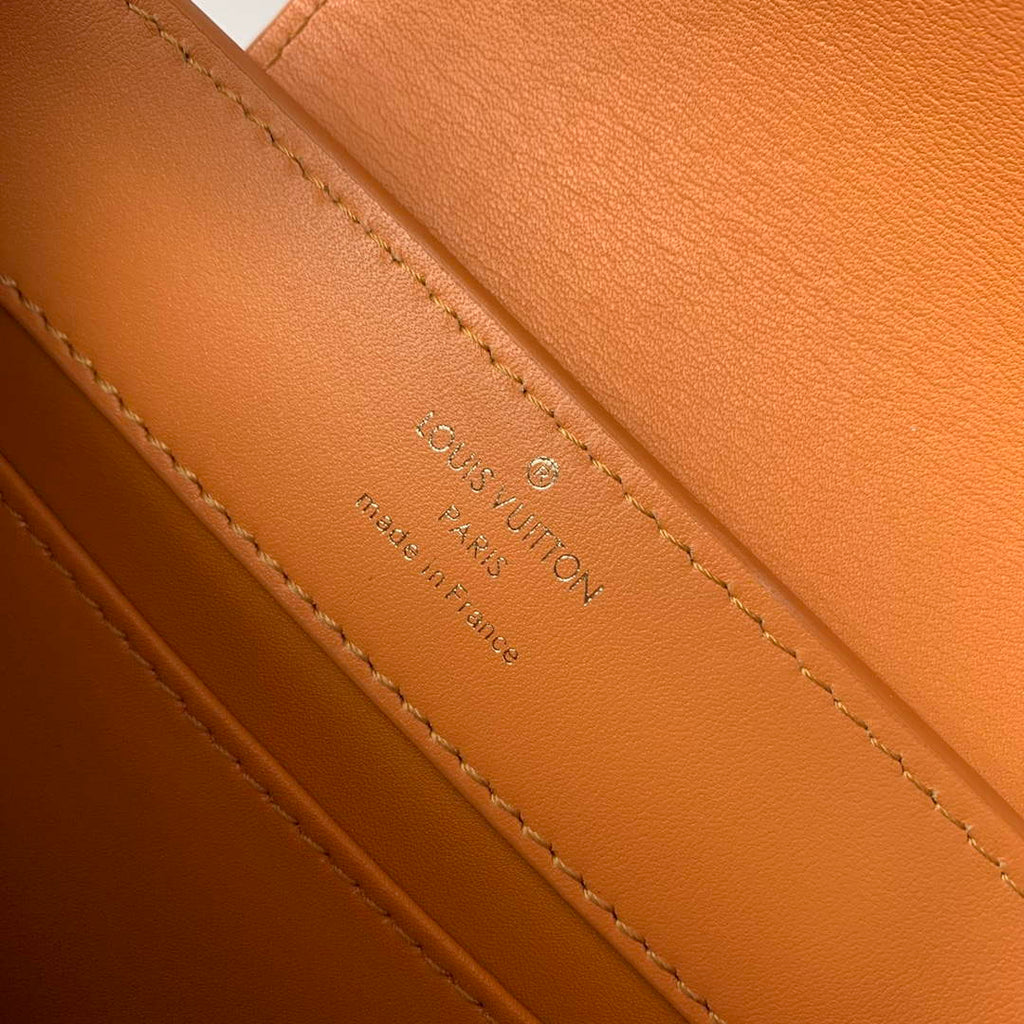 LV M22863 Louis Vuitton Capucines Mini Handbag Saffron Yellow