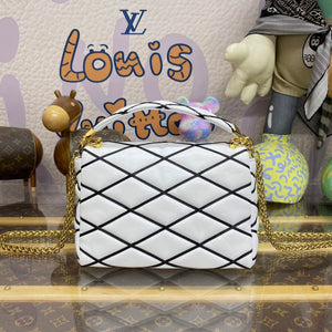 LV M22890 Louis Vuitton GO-14 MM Bag White/Black - Default Title - View 2