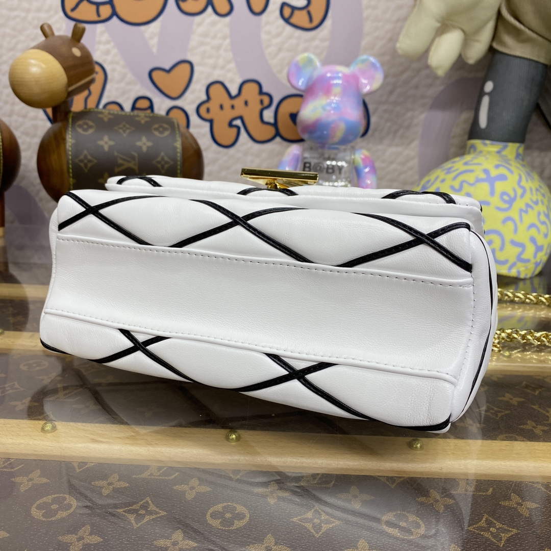 LV M22890 Louis Vuitton GO-14 MM Bag White/Black - Default Title - View 4