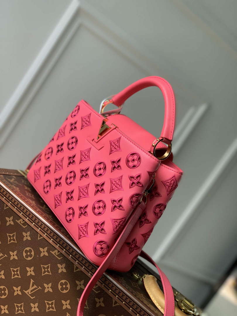 LV M22922 Louis Vuitton Capucines BB Handbag Pink - Default Title - View 3