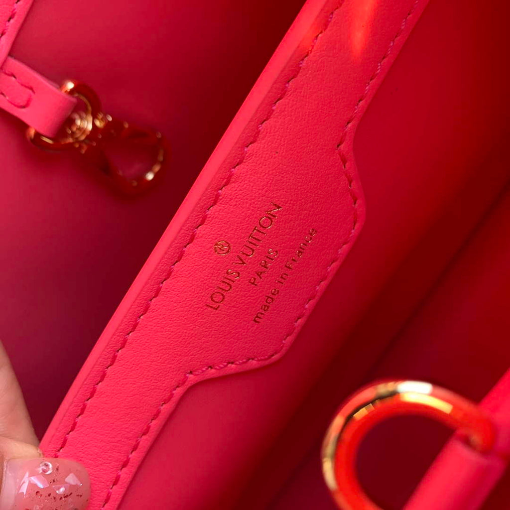 LV M22922 Louis Vuitton Capucines BB Handbag Pink